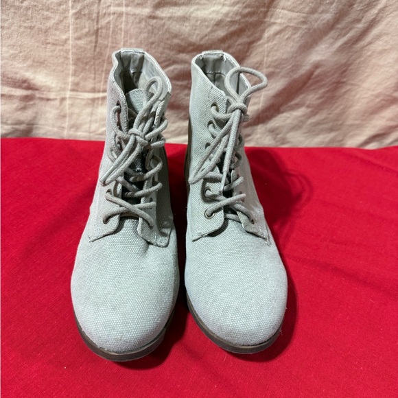 Maurice’s Gray Lace-Up Boots - Picture 1 of 9
